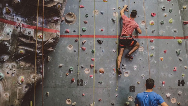 Climbing wall