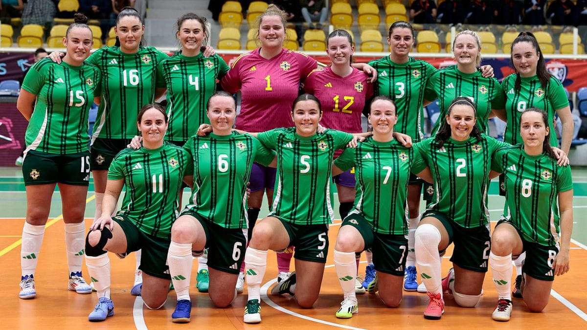 Dr Alice Harkness-Armstrong and her side