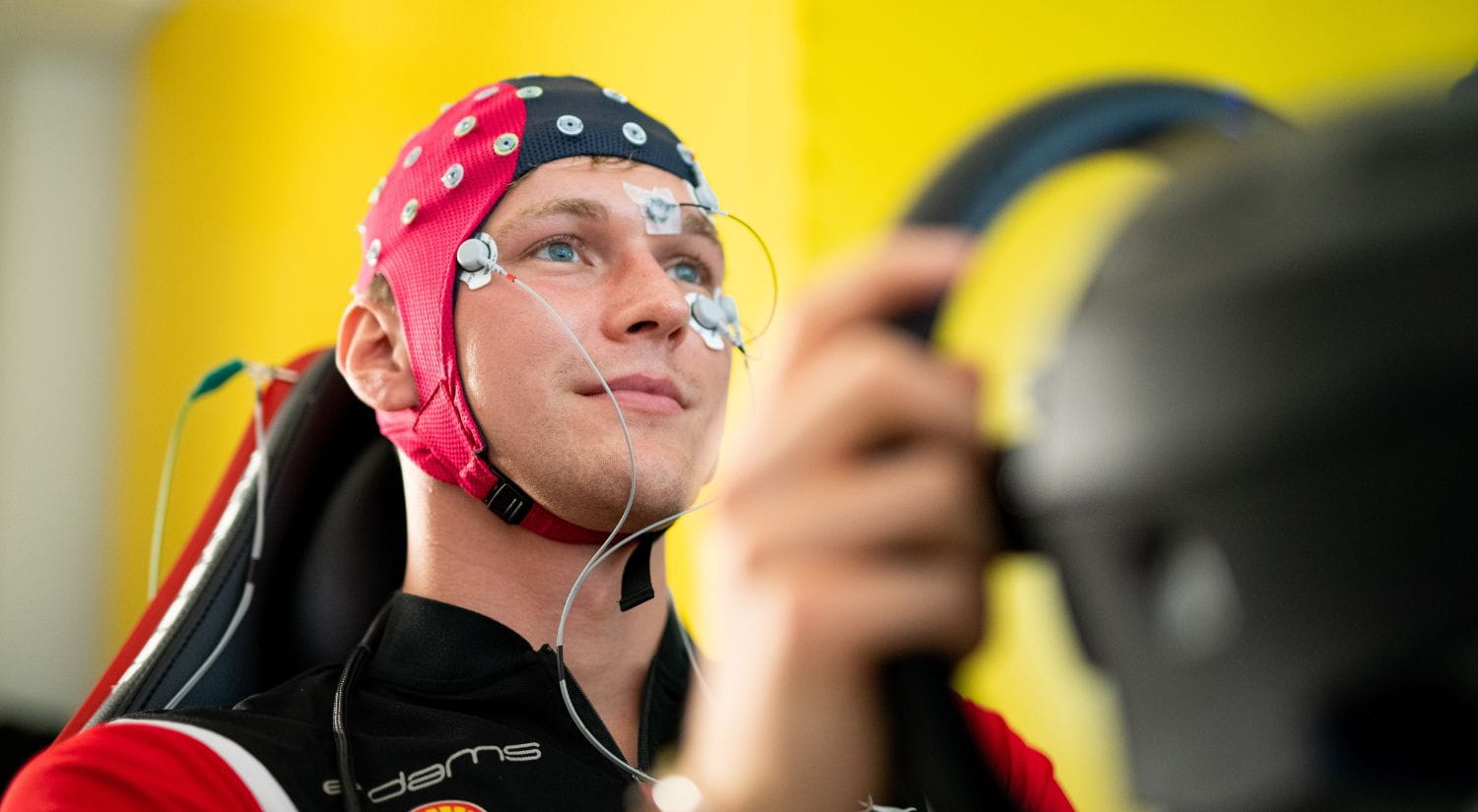 Maximilian Guenther, driver for Nissan Formula E Team in Season 8 of the FIA Formula E World Championship (2021/22). Credit: Spacesuit, 2022.)