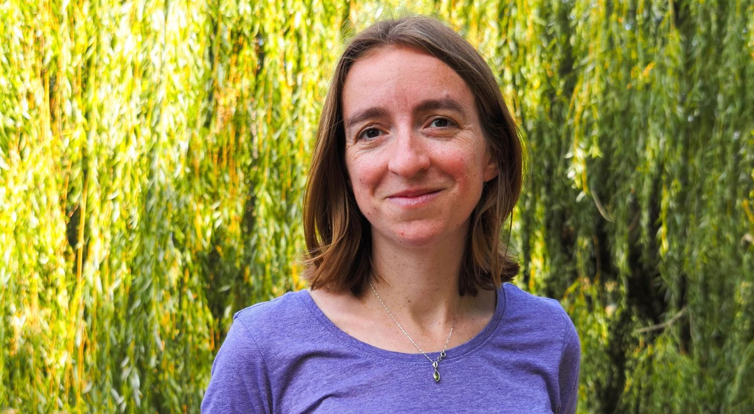 Dr Anna Hughes