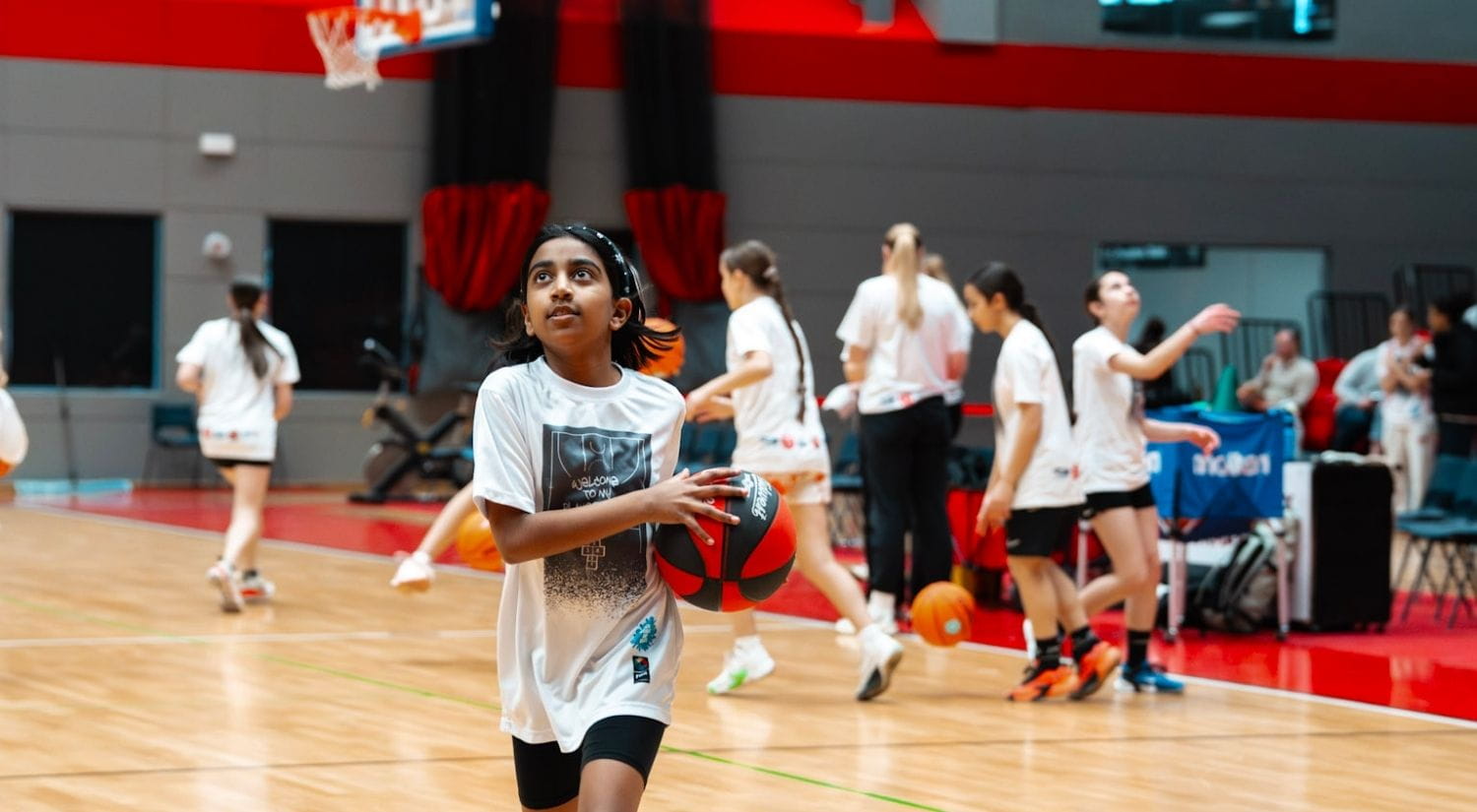 Smiles all round at Her World Her Rules