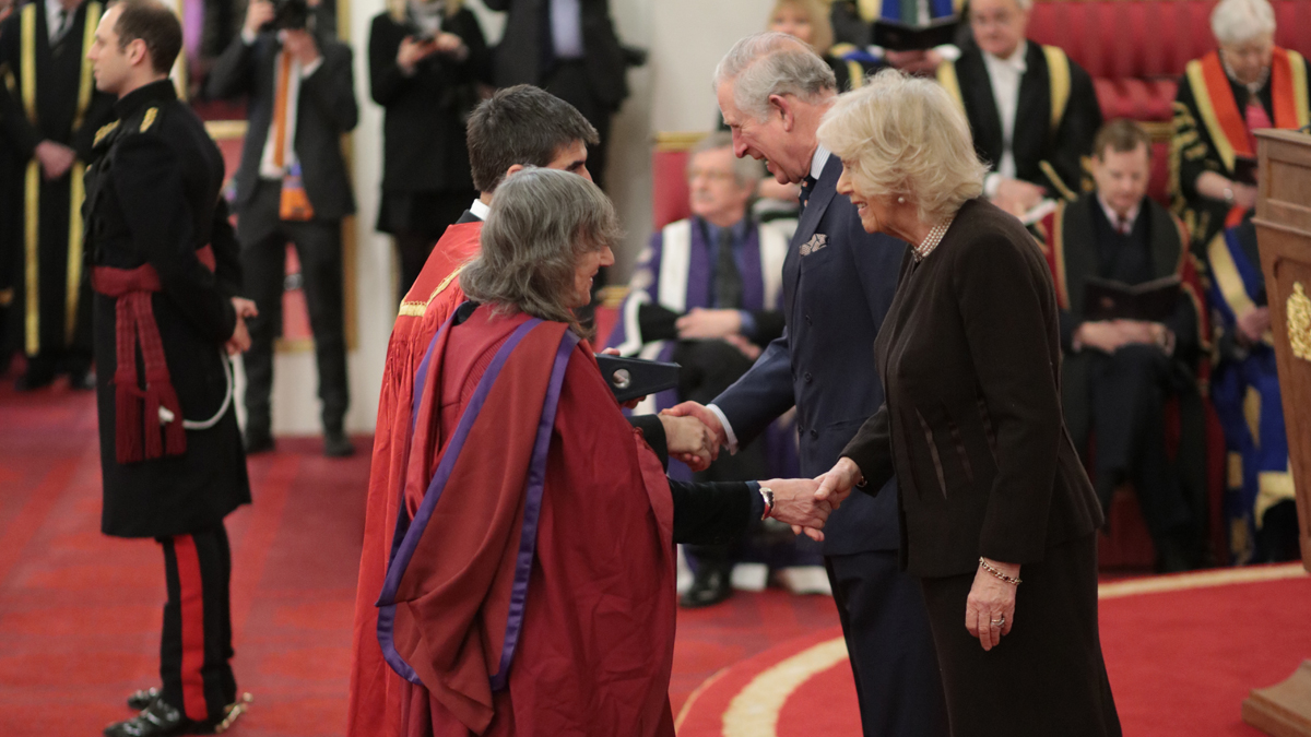 Professor Emily Grundy and Professor Anthony Forster receive the Queen's Anniversary Prize )
