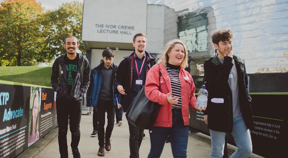 Meet fellow applicants and students