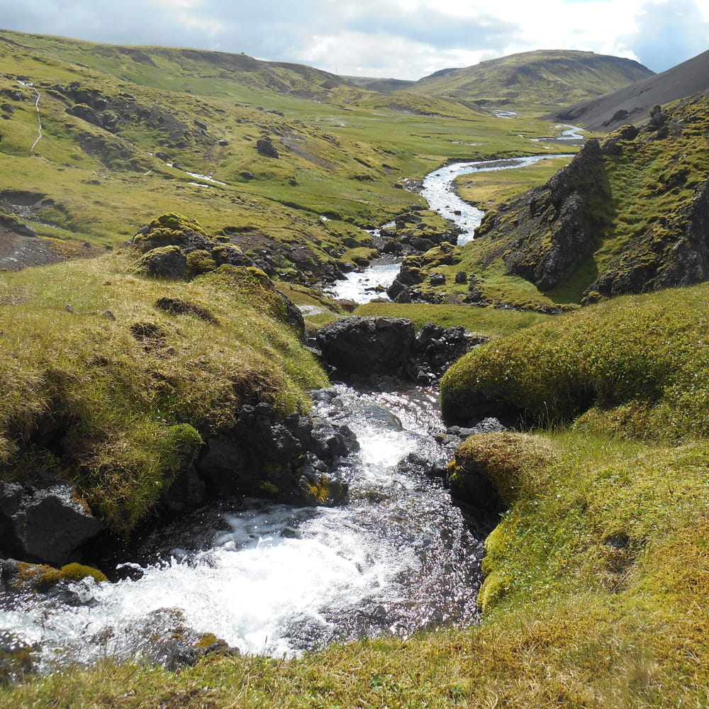 Hengill valley river