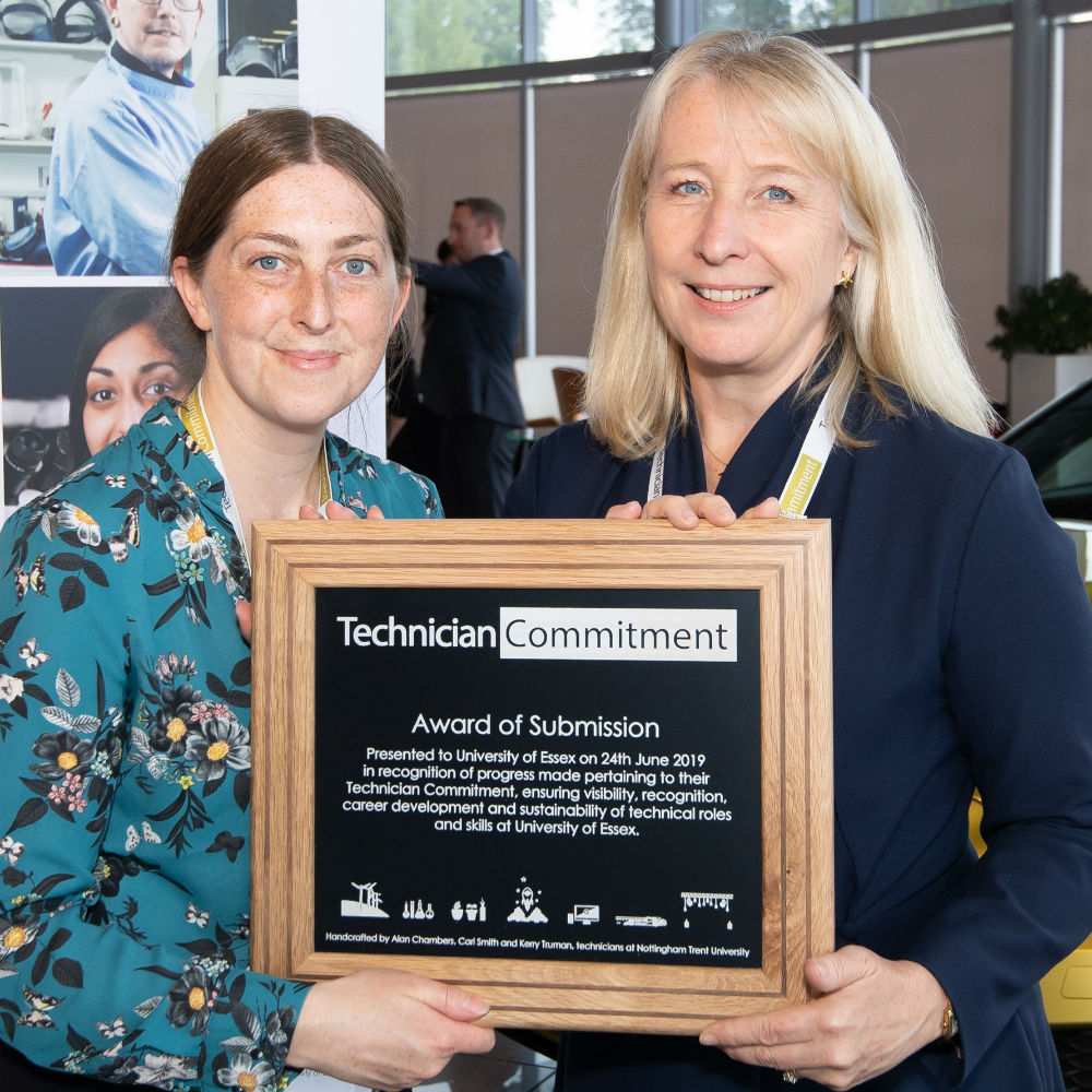 Jenna Hopkins receives Technician award