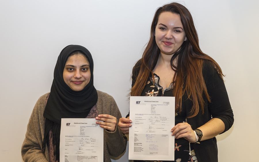 CSEE Researchers compete in IET "Present Around the World" 