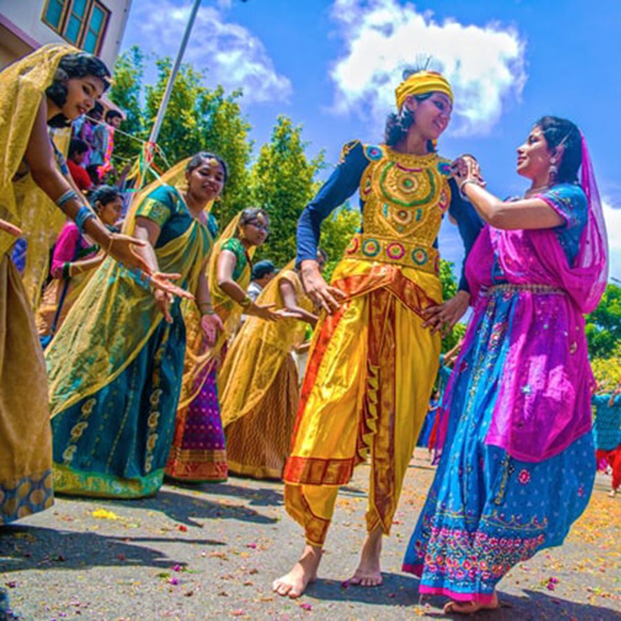 Colonial Legacies and Contemporary Lives:  Indo-Caribbean, Black and British