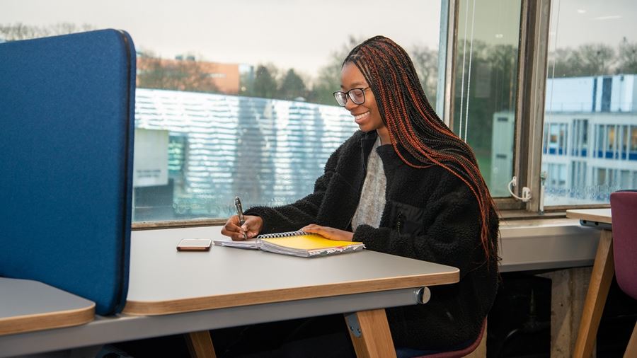 English speaking skills: using everyday situations to improve your confidence and fluency