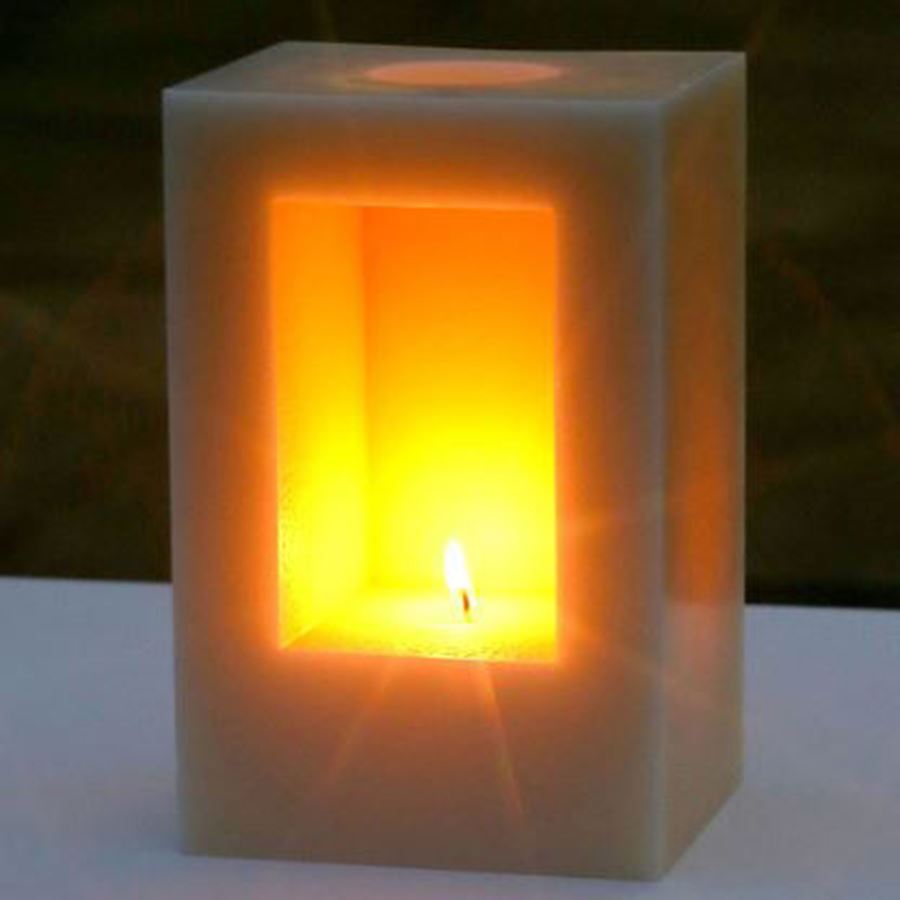Holocaust Memorial Service