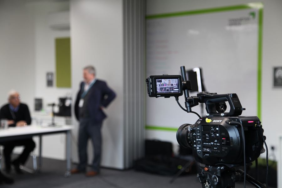 Cameras capture start-ups pitching to influential investors 
