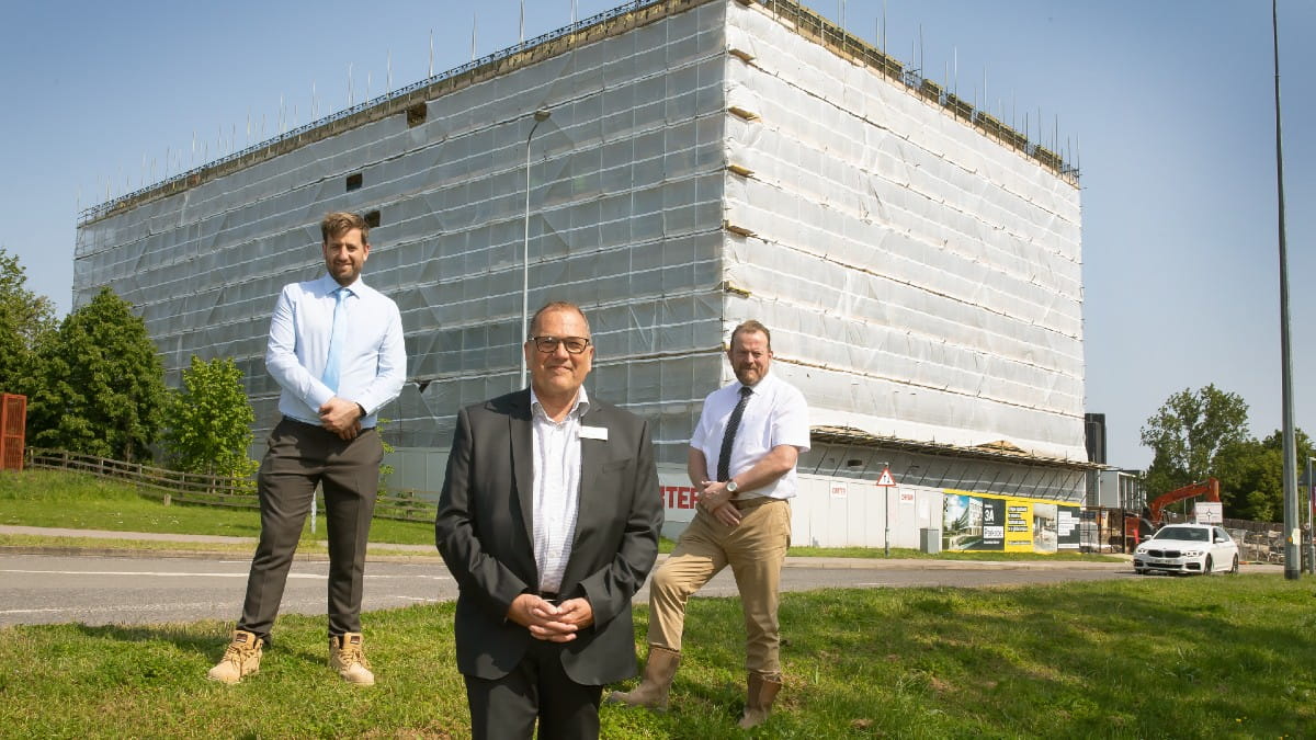 Photos show from left to right, R J Carter Project Manager John Turpin, University of Essex Registrar Bryn Morris and R J Carter Senior Contracts Manager Ian Powell