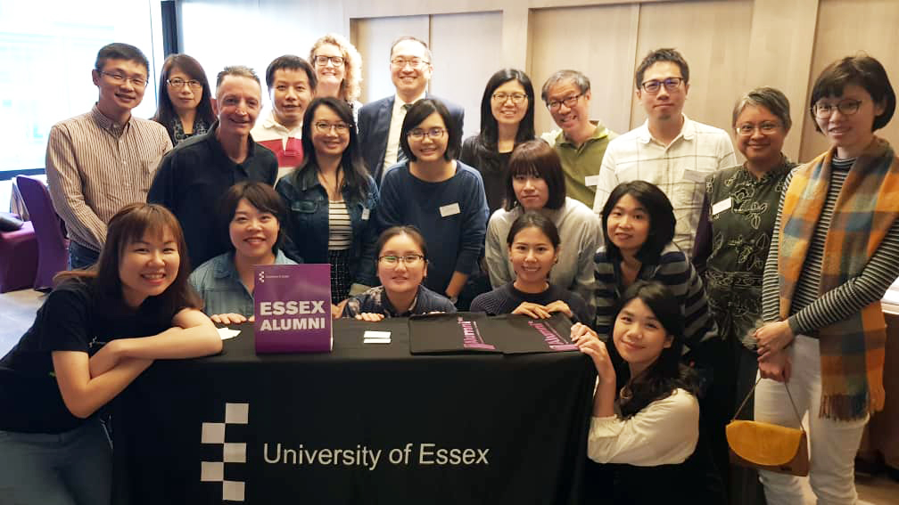 Our Global Vice-President, Vanessa Potter, met with a group of alumni in Taiwan.
