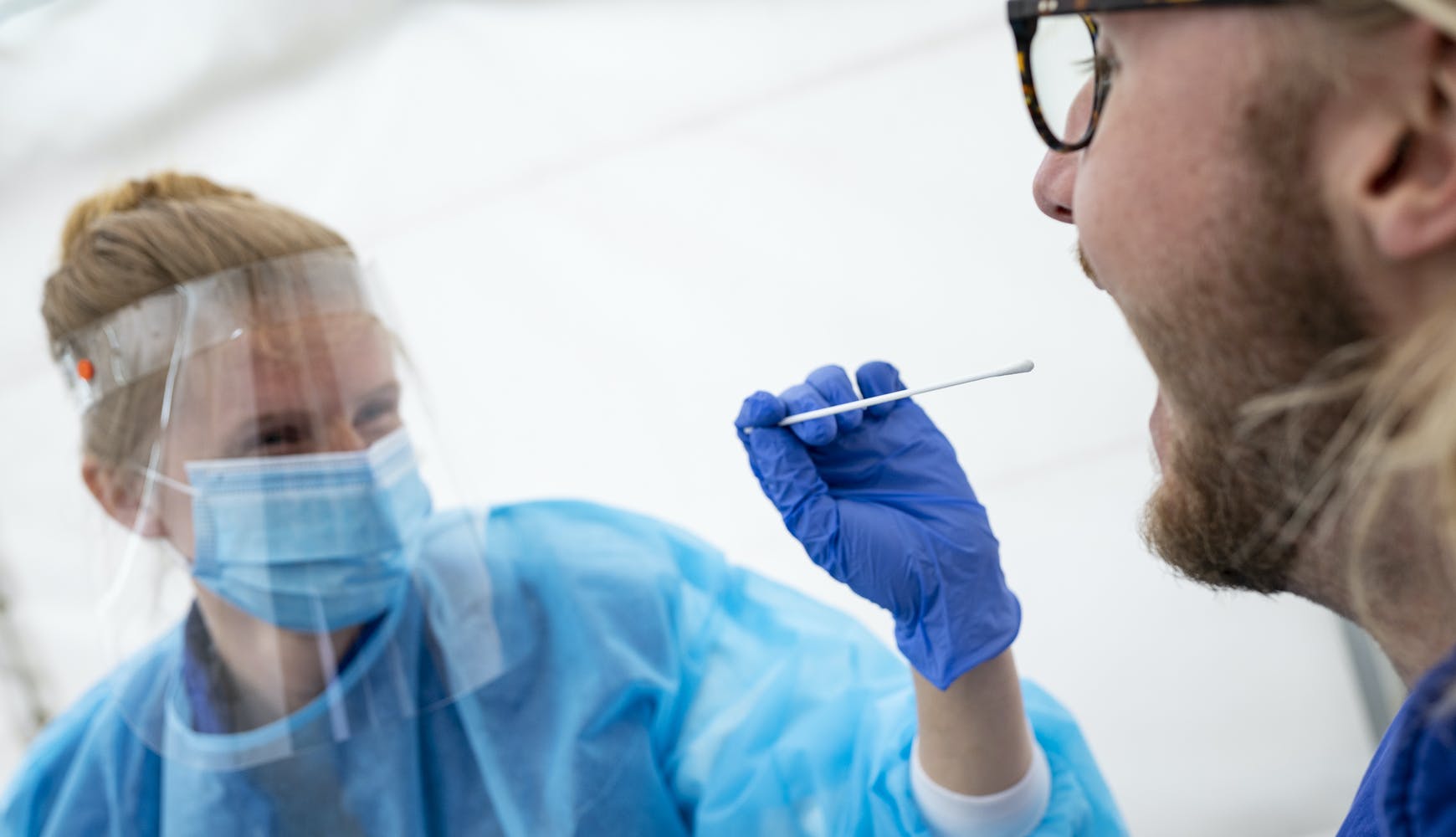 Coronavirus: four issues that have limited testing in the UK