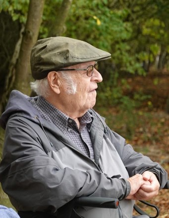 Dr Roger Roberts