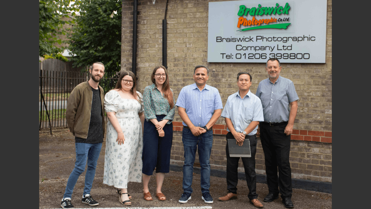 The team from Braiswick Photography)