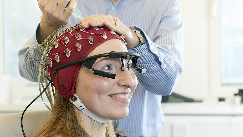 Could neurotechnology make lawyers smarter workers
