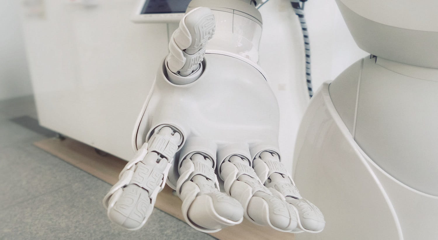 The hand of a robot, representing machine learning, digitalisation and the future of work.