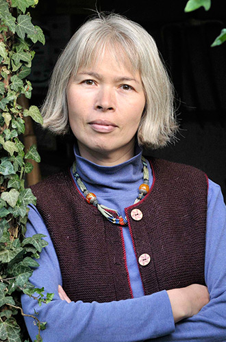 Professor Béatrice Han-Pile