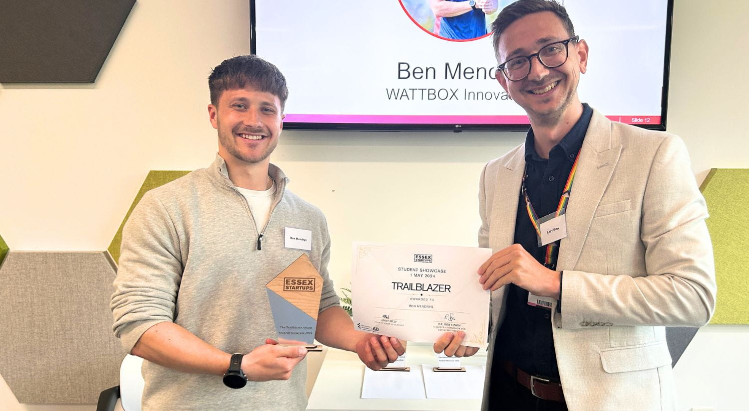 Ben Mendrys receives Essex Startups Award from Andy Mew