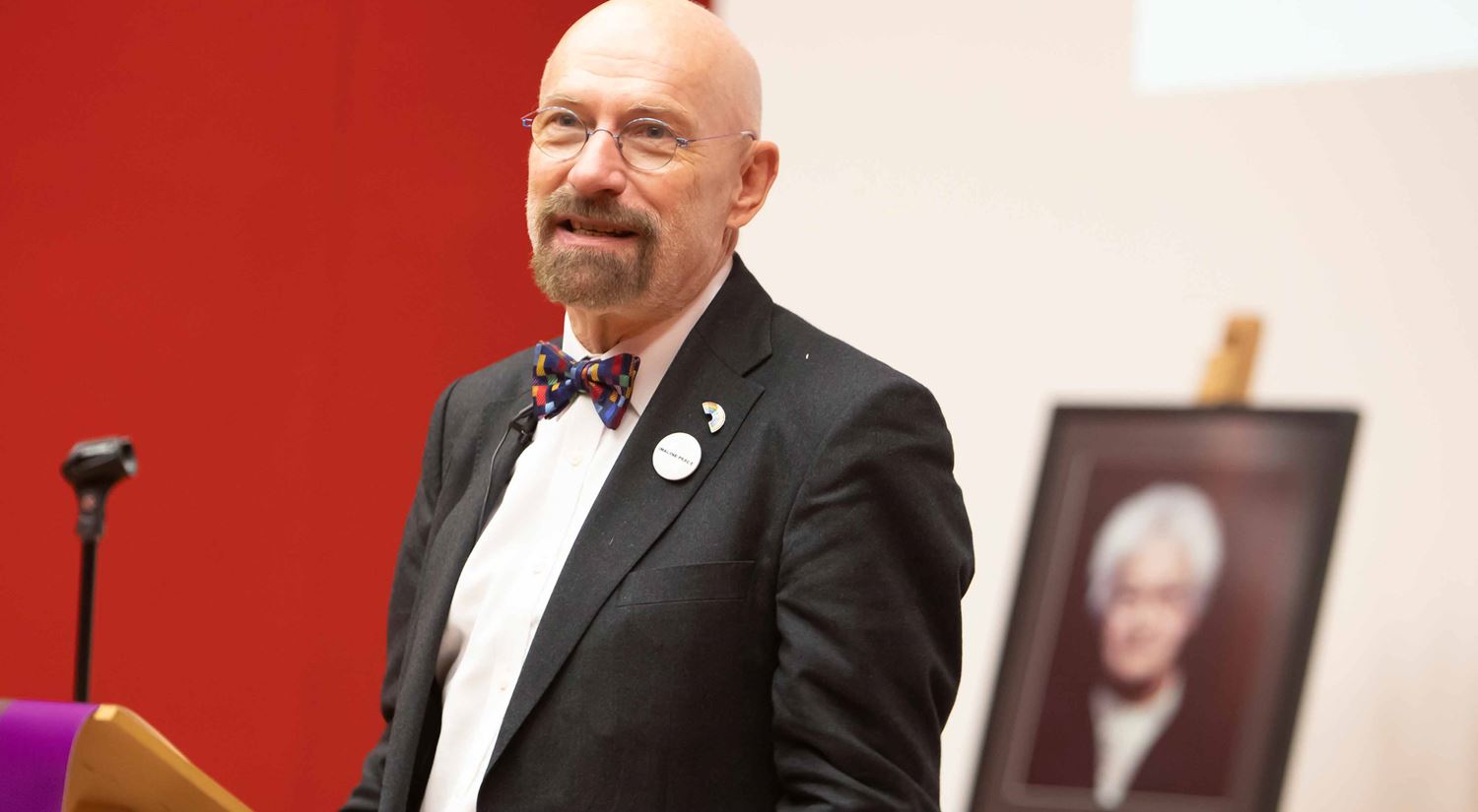 Professor Rainer Schulze speaking at the Dora Love Prize 2020 awards evening