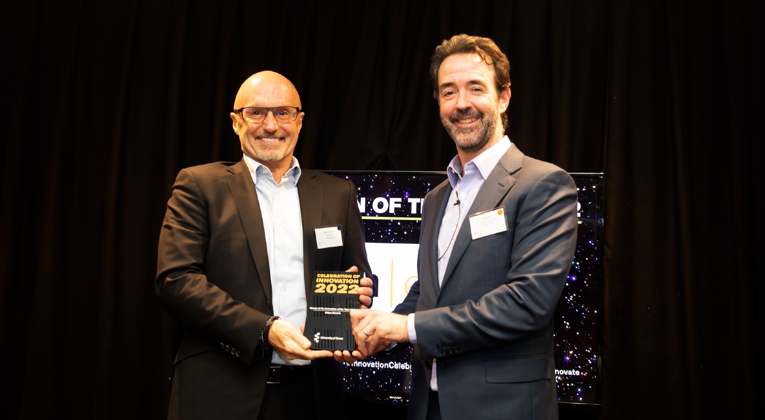 Keith Johnson receives the Innovation of the Year Award