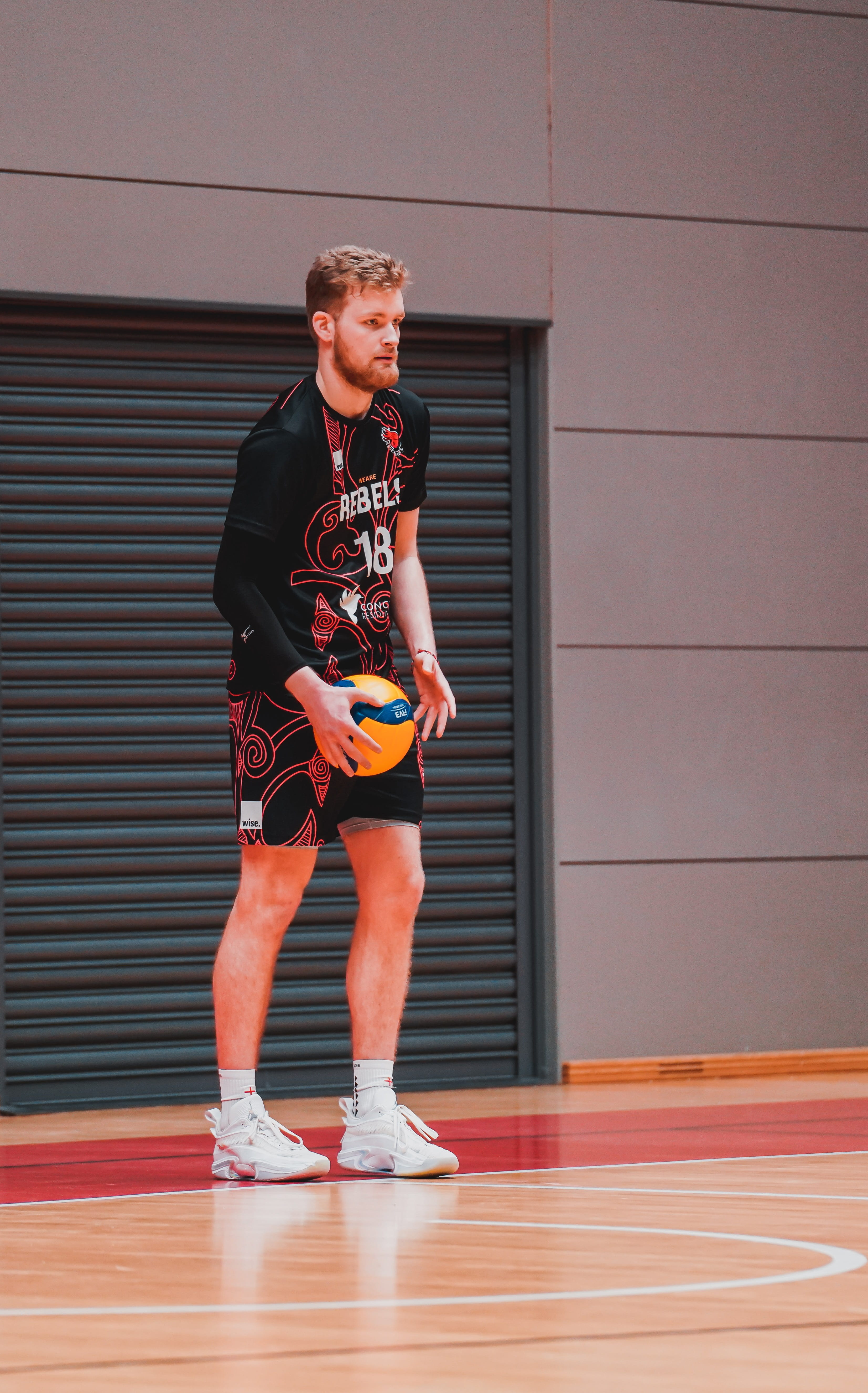 Thomas Jefferson volleyball player in Essex arena