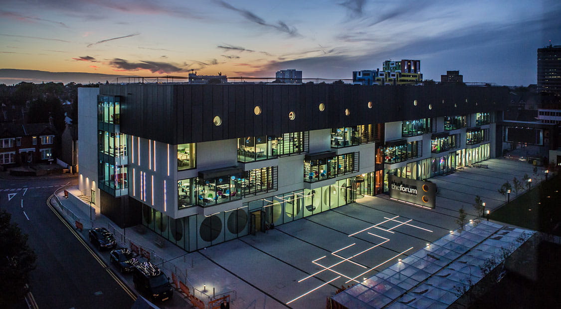 The show-stopping Forum Southend-on-Sea houses a comprehensive library, teaching spaces and Learning Hub - perfect for students to get the most out of their studies