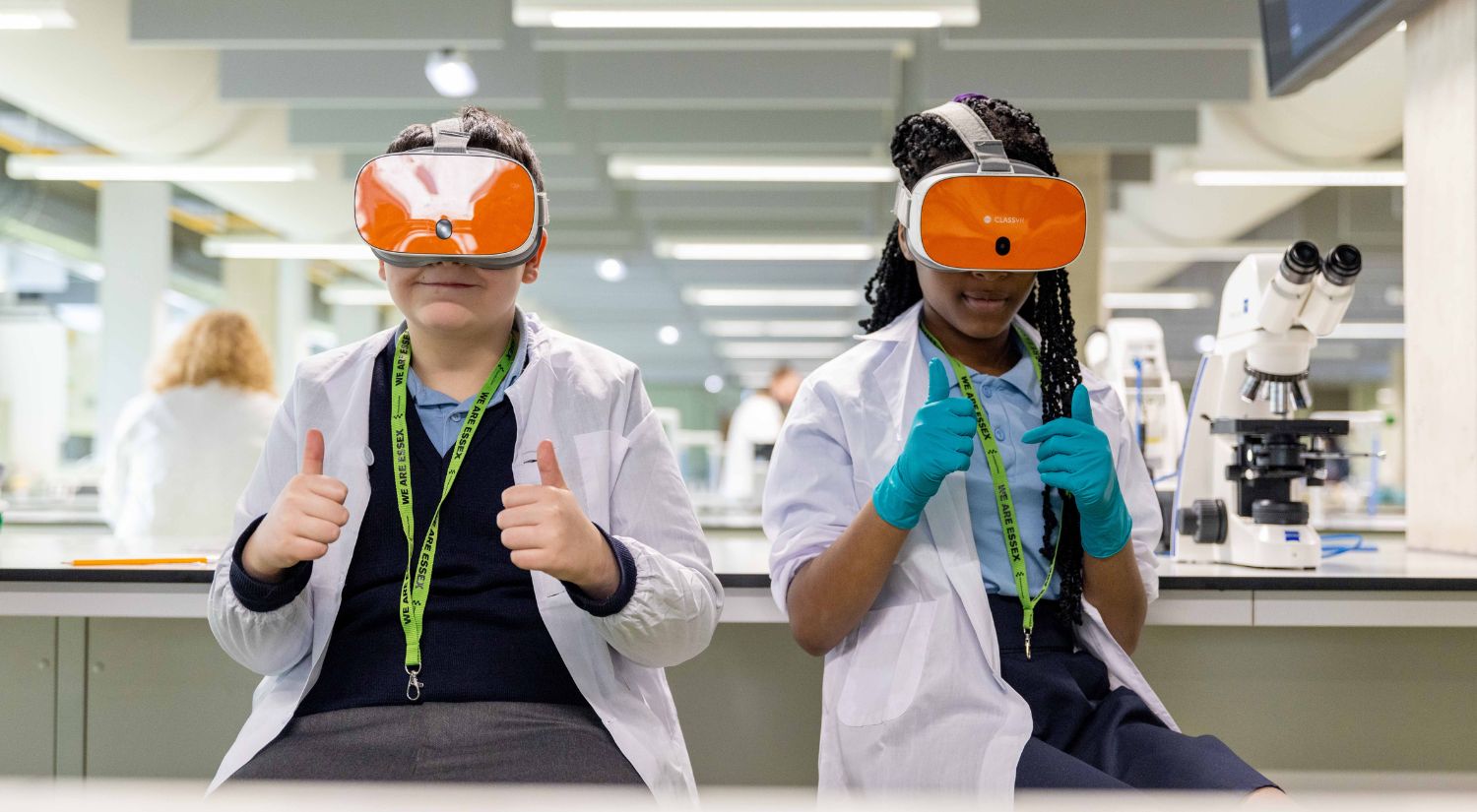 Youngsters explore VR